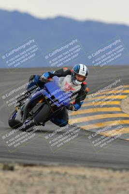 media/Jan-14-2023-SoCal Trackdays (Sat) [[497694156f]]/Turn 12 (120pm)/